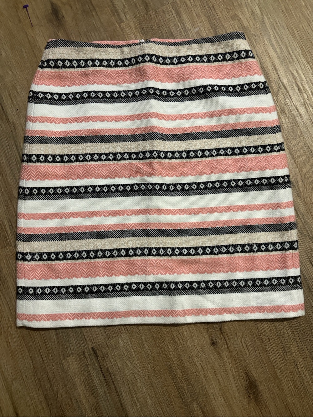 Loft Outlet - Striped Peach, Black, Tan & White Pencil Skirt - Size 00 Petite